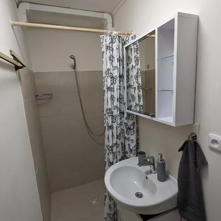 Apartment Utulne U Marianskeho Udoli V Brne - Lisni *